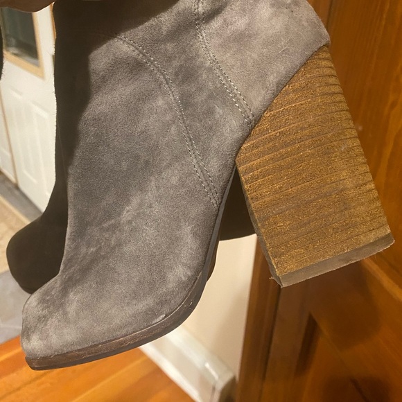 Jeffrey Campbell Havana Last - gorgeous suede boots size 7.5 & FREE gift! - Picture 3 of 7